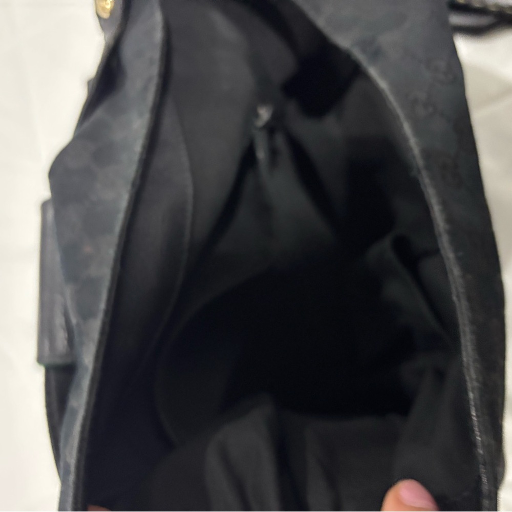 ๐ GUCCI ๐ฎ๐น Monogram GG Hobo - Picture 5 of 12